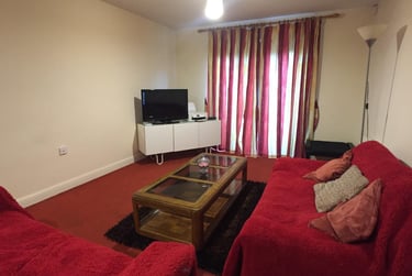 2 bed flat, Bournbrook Court, Selly Park, Birmingham, B57SQ - Image 2